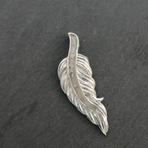 Silver feather ashes memory pendant